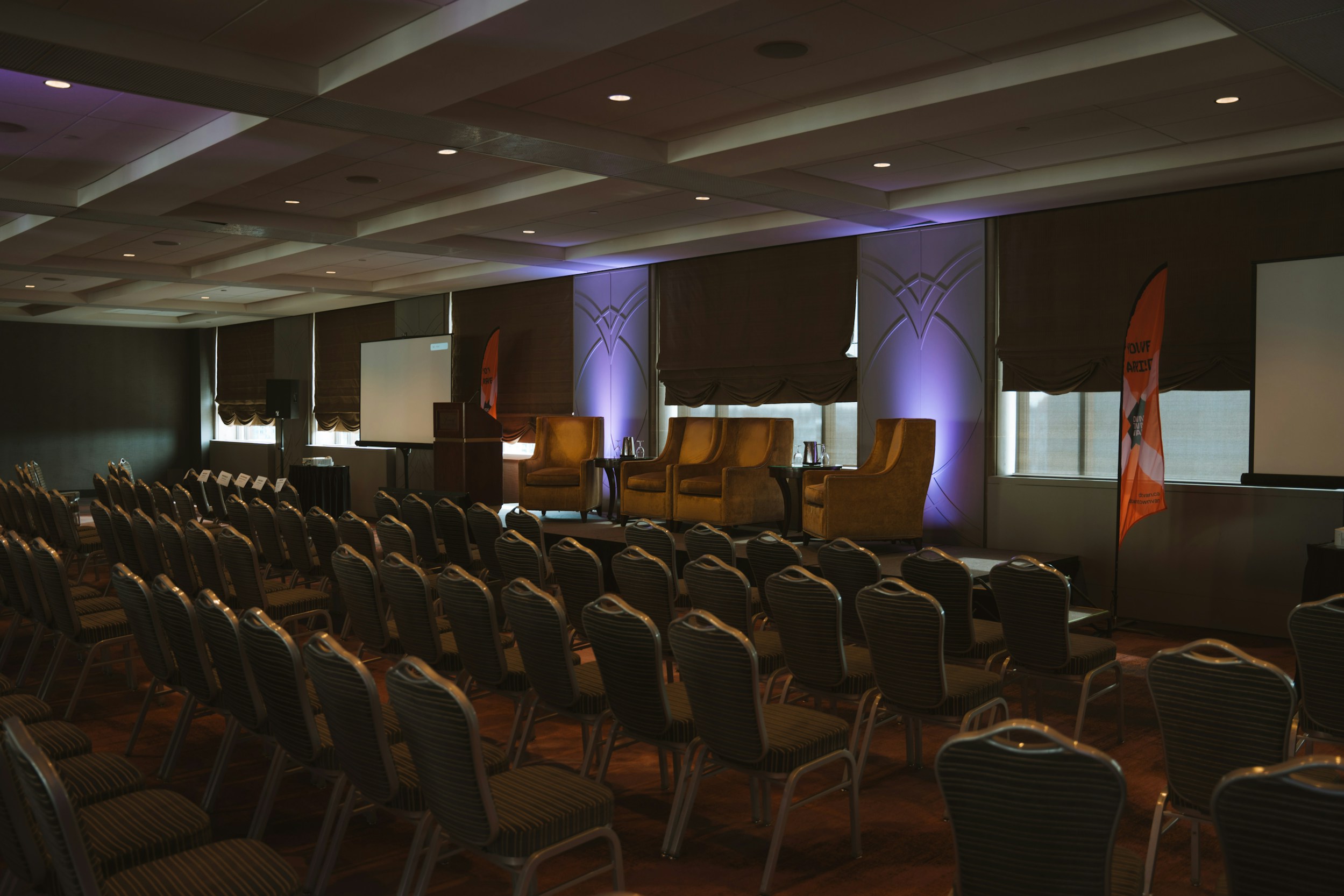 AI visionaries, interdisciplinary competencies, and search optimization: the digitalization of tourism discussed at RUDN University