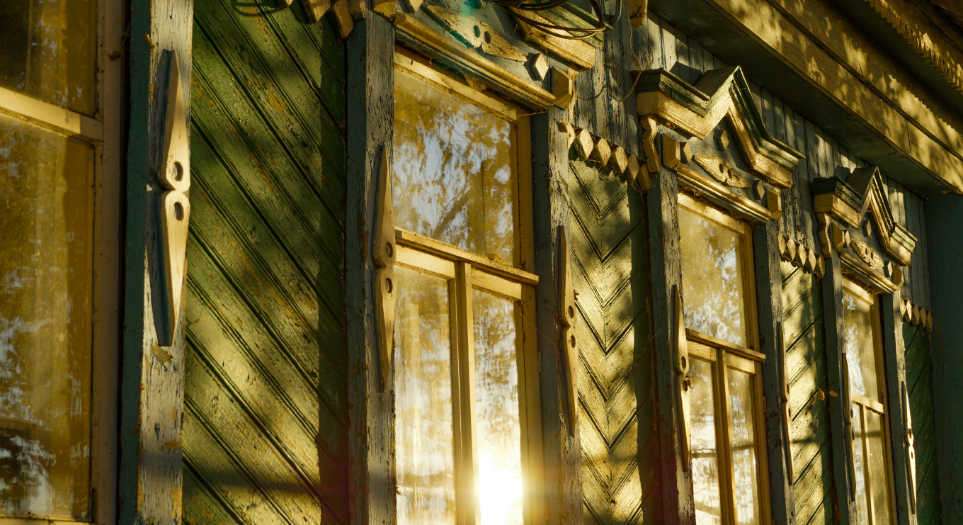 Journey to the Heart of Russian Culture: Izbas, Bread and Salt, and Living Folk Tales